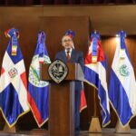 Presidente de Fedomu, Nelson Núñez agradece entrega de camiones a municipios y DM turísticos con mayor impacto de sargazo