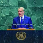 Lluvias arrasan con muro que servía de puente en Jimaní; exigen al Gobierno construcción del paso