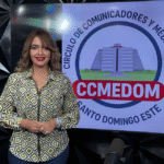 Víctor Pichardo dona iluminación completa al multiuso Santo Ángel Peguero de Monte Plata