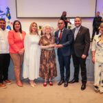 Entre la Simulación y la Autenticidad