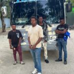 Ministro Kelvin Cruz remoza polideportivo y realiza aporte al TBS de Barahona