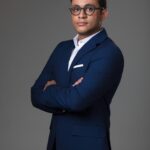 Luis Abinader presenta en París su plan anticorrupción