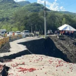 Alejandro Sanz rinde homenaje a víctimas del Jet Set durante un concierto