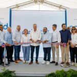Abinader recorre Feria Regional del Libro Santiago 2026 y dispone su celebración anual en el Cibao