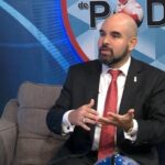 Joven y su abuela resultan heridos tras lanzamiento de peñón en puente de SDE