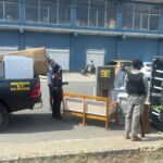 Incendio afecta tienda comercial en la autopista Las Américas