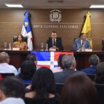Ministro Kelvin Cruz aclara acceso al Estadio Olímpico Félix Sánchez para atletas de alto rendimiento