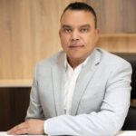 Director José Andújar encabeza primeros palazos para la construcción de dos estaciones policiales en La Vega